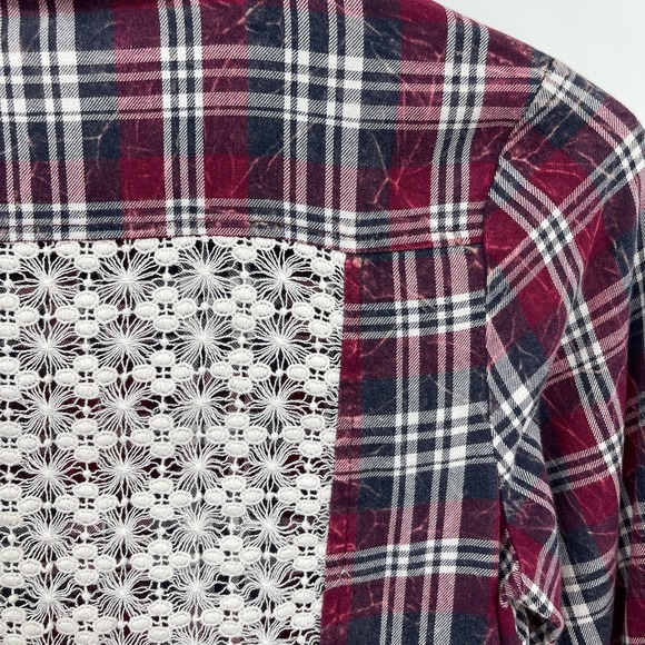 Anthropologie White Crow Size XS Plaid Crochet Back Button Front Shirt - Picture 7 of 10